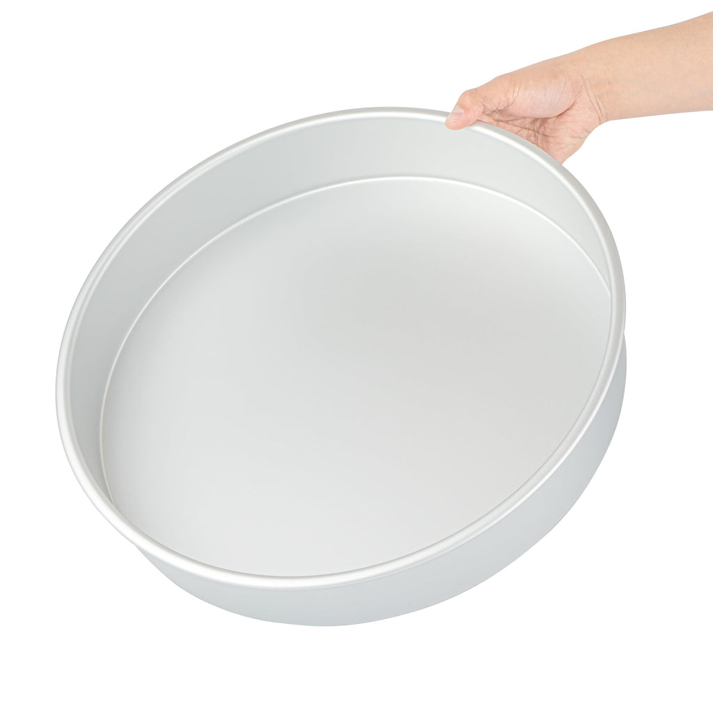 Restaurantware-Met Lux 16 x 3 Inch Straight-Sided Baking Tins, 12 Round Cake Pans - Oven-Ready, Freezable, Anodized Aluminum Round Baking Pans, Greaseproof, For Layer Birthday Cakes