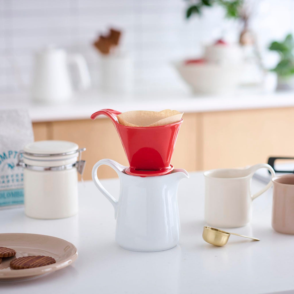ZERO JAPAN - Bee House Pour Over Coffee Dripper - Ceramic Coffee Maker with Elegant Peek Hole, Drip Cone Brewer Coffee Gifts, Brewing Accessories - Tomato, Standar Size