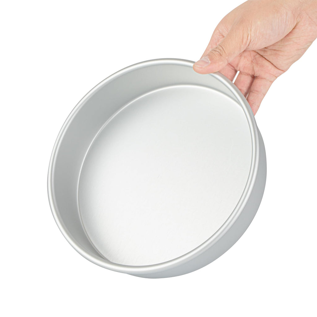 Restaurantware Aluminum Straight-Sided Cake Pan - Pack of 1 - Met Lux 8 x 2 Inches Round Baking Tin, Greaseproof, Even-Heating, Freezable - Anodized Aluminum Round Cake Pan Ideal For Baking