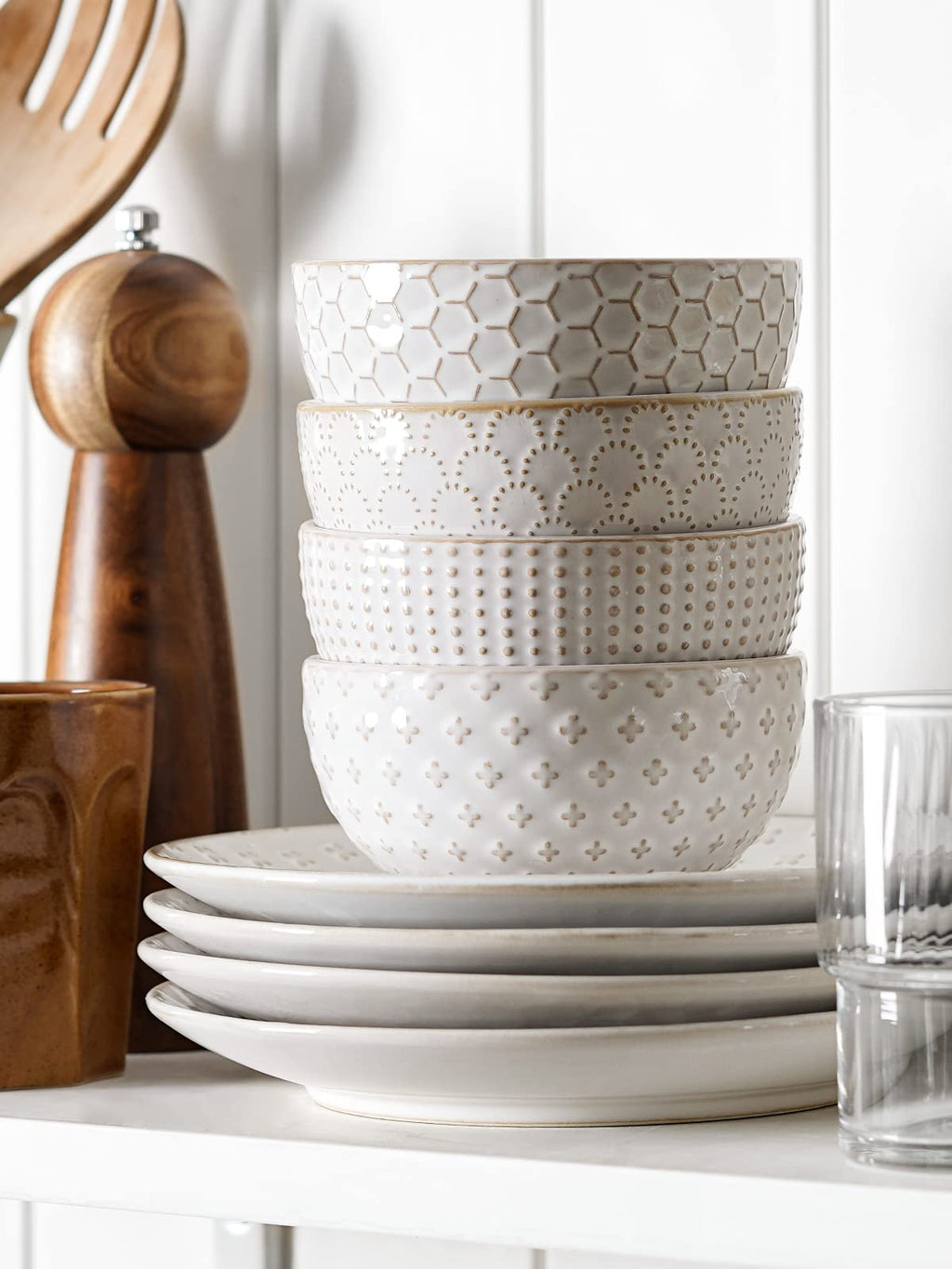 LE TAUCI Small Bowls 12 OZ, Ice Cream Bowl, Ceramic Embossment Stoneware Bowl, Bowls Set for Dessert, Fruits, Side Dishes, Suit For Housewarming - 4.5 Inch, Set of 4, Arctic white
