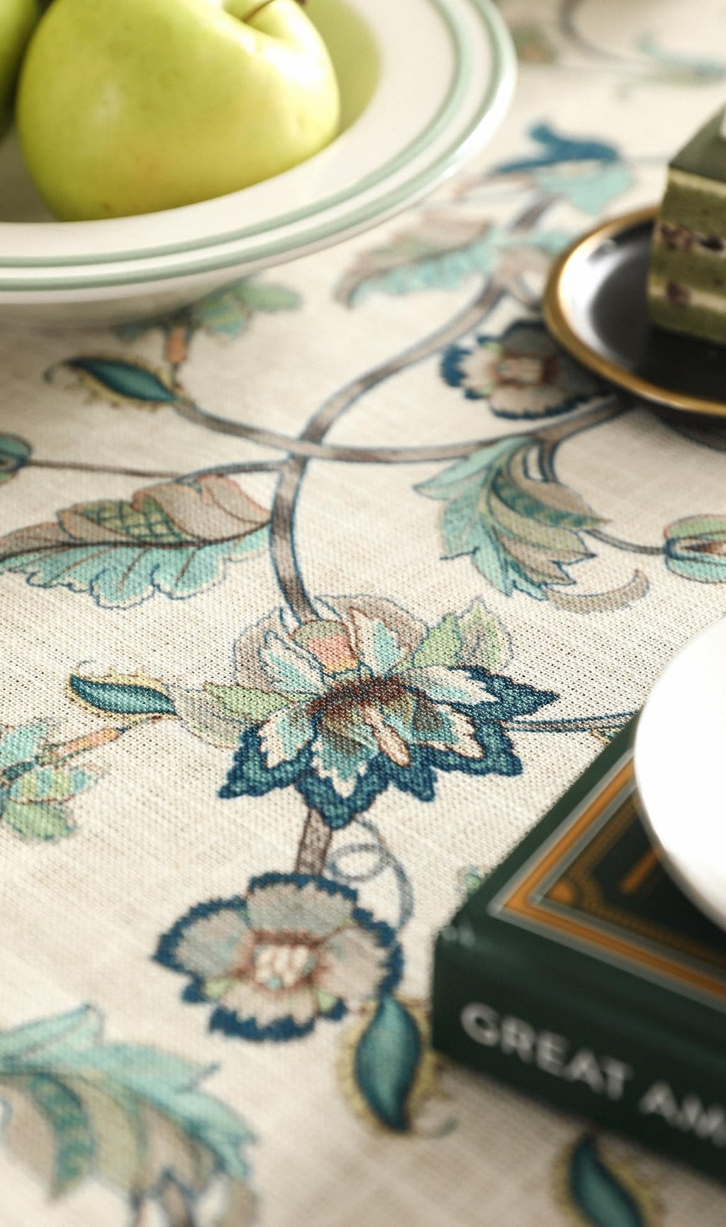 patdrea Vintage French Linen Tablecloth,Round,Diameter 55"-Noah