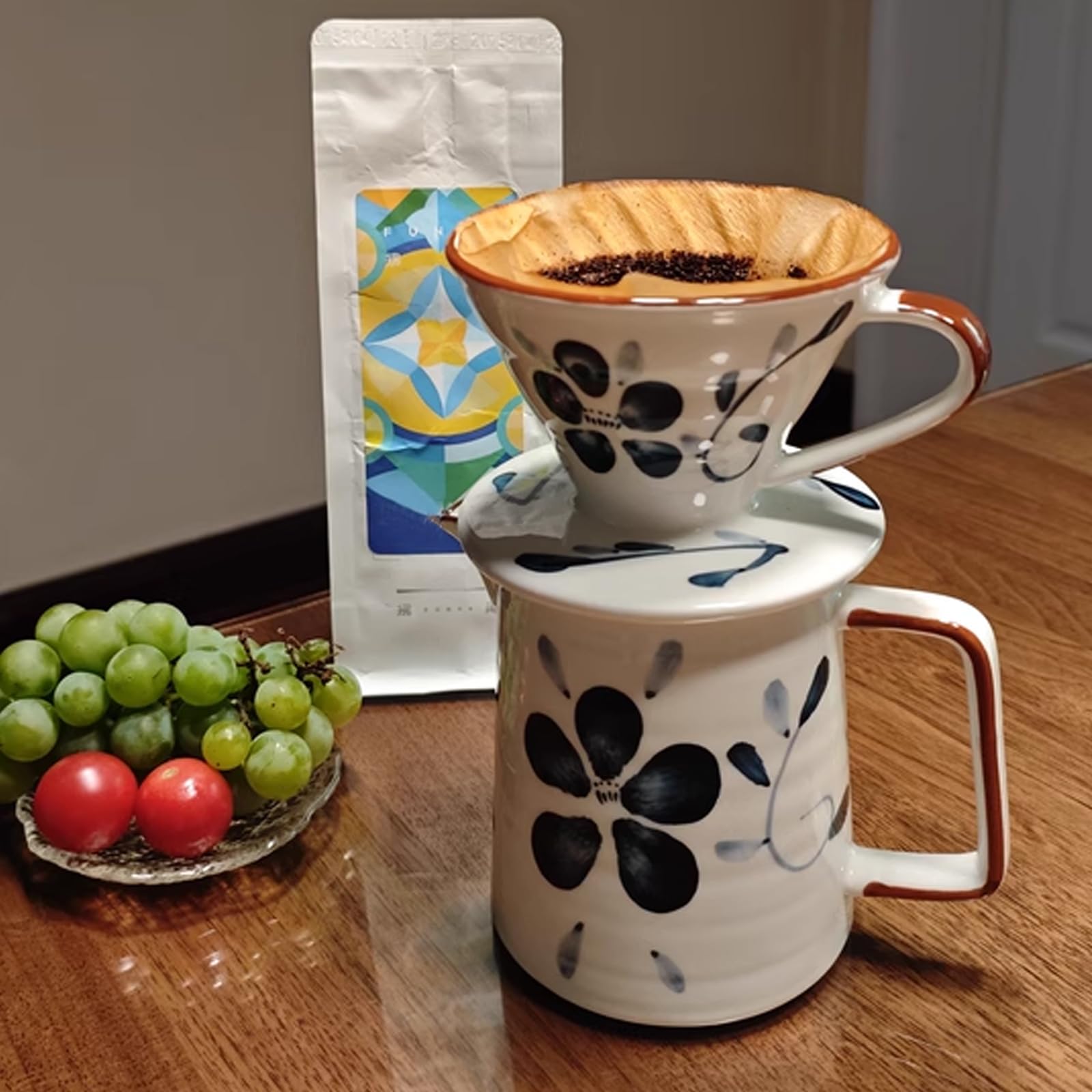 DYUEXI Ceramic Pour Over Coffee Maker Set, Ceramic Coffee Dripper with Single Hole, Coffee Pot & 100 Paper Filters for Home, Travel, Camping (1-2 Cup)