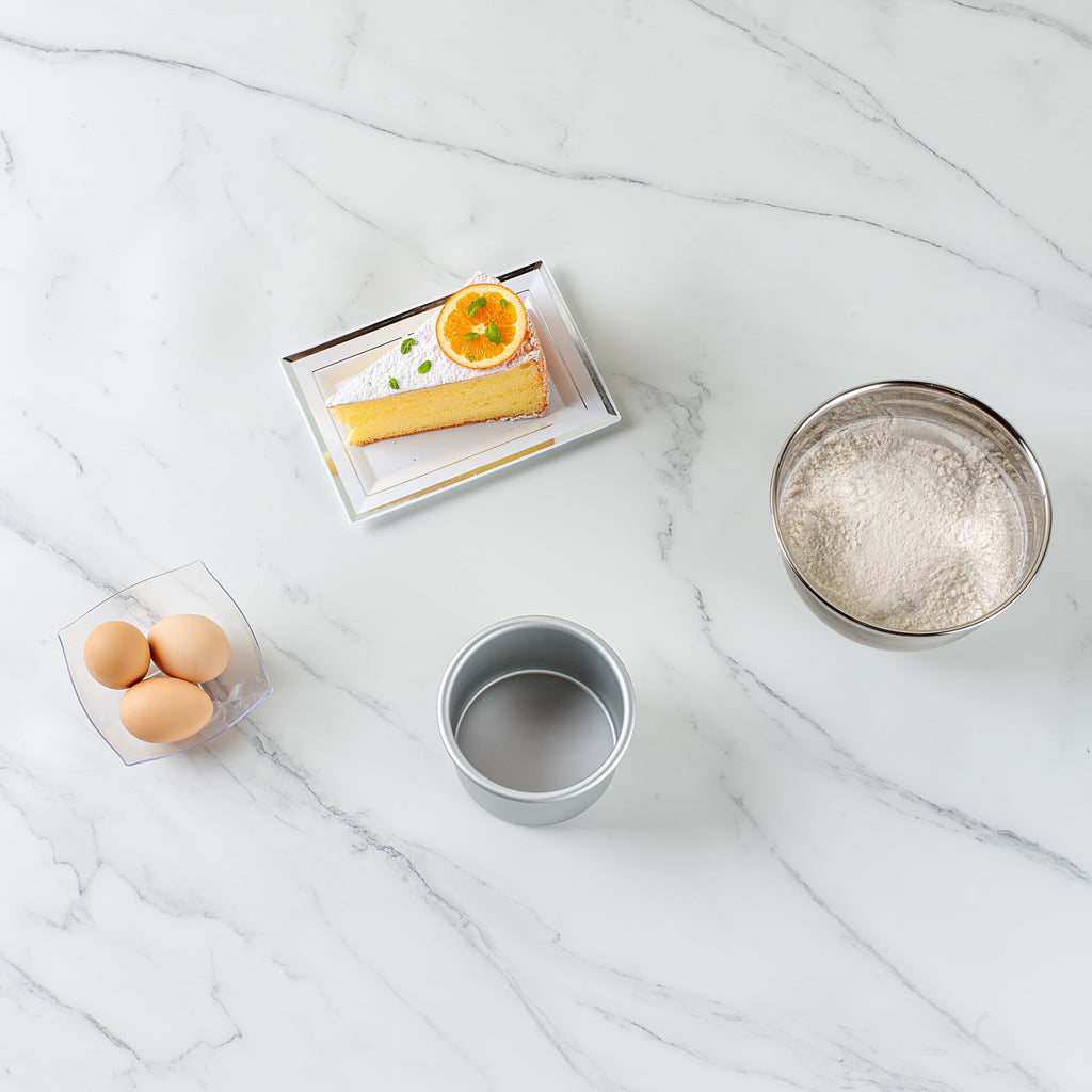 Restaurantware-Met Lux 4 x 3 Inch Straight-Sided Baking Tins, 12 Round Cake Pans - Oven-Ready, Freezable, Anodized Aluminum Round Baking Pans, Greaseproof, For Layer Birthday Cakes