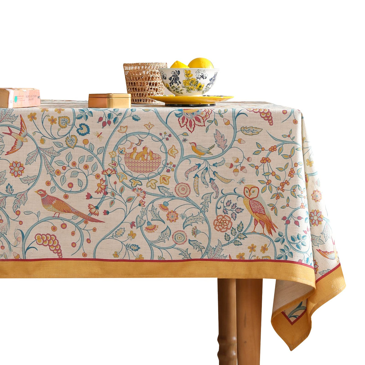 patdrea Vintage French Linen Tablecloth,Rectangular,110"x63"-Botticelli