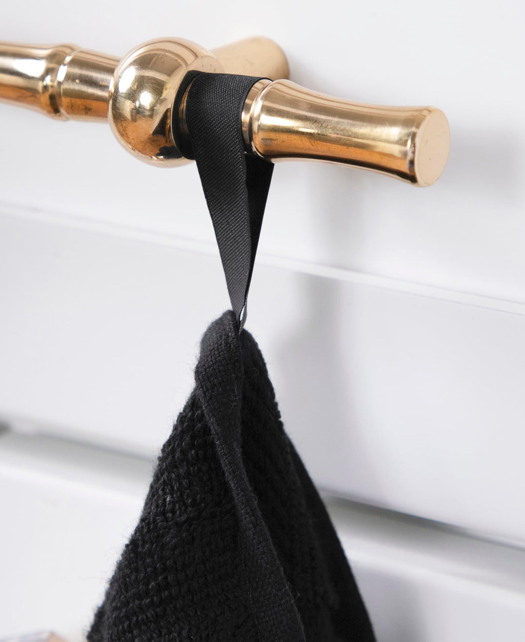 All-Clad Solid Kitchen Towels: Highly Absorbent, Super Soft Long Lasting - 100% Cotton, 17"x30" Tea Towels for Cleaning & Drying Dishes, Pans, Glassware, or Countertops, (2-Pack), Black