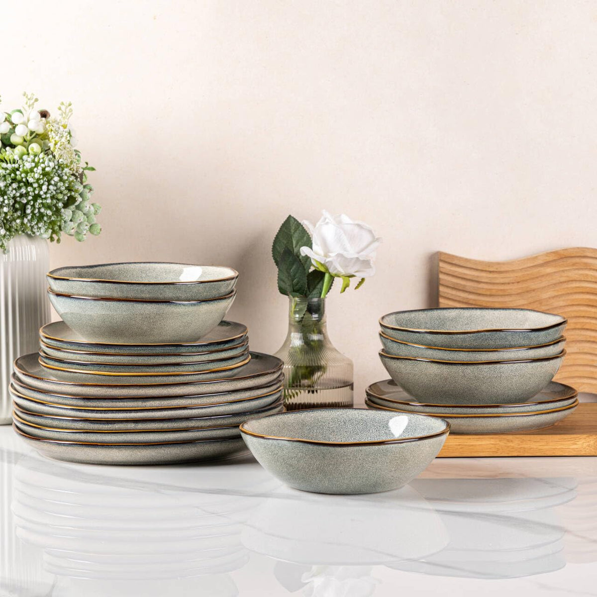 AmorArc Ceramic Dinnerware Sets for 8, 24Pcs Plates and Bowls Sets Dishes