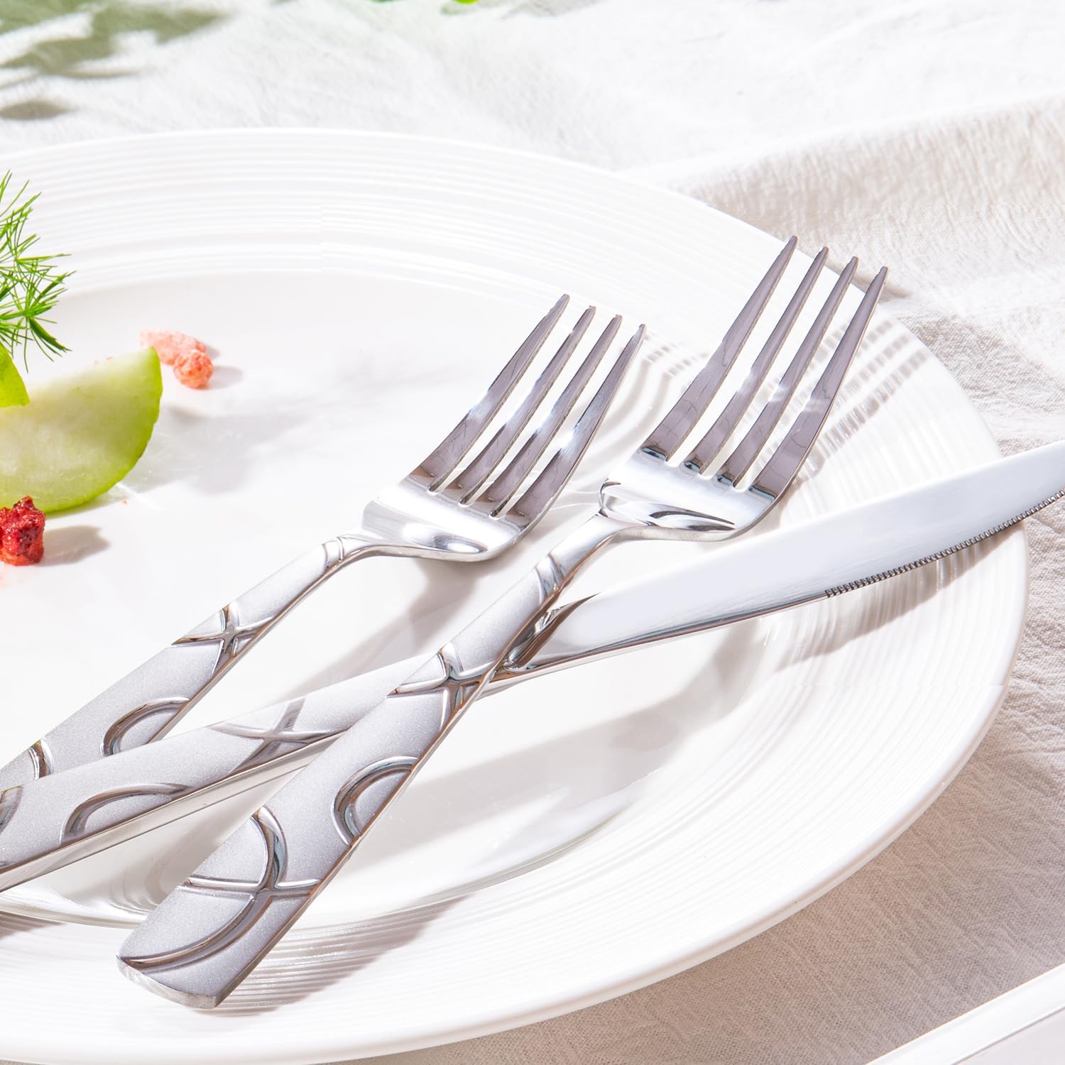 HIKAA 20PCS Silverware Set Service for 4,Premium Stainless Steel Cutlery Set, Mirror Polished Flatware Sets,Modern Kitchen Eating Utensils Set Include Spoons Forks Knives