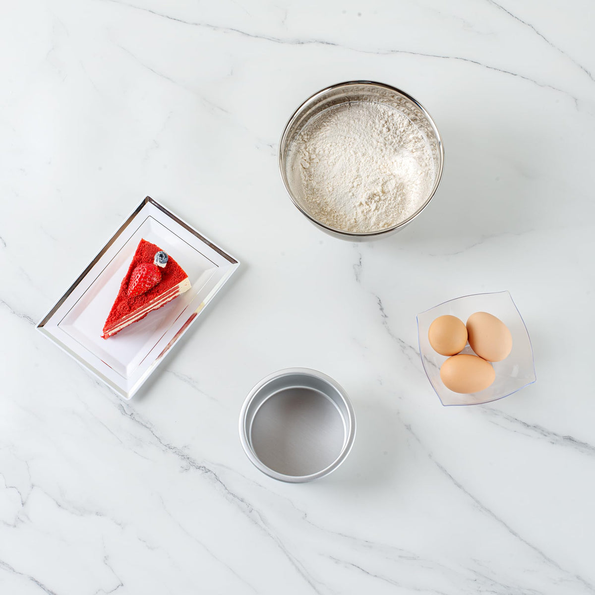 Restaurantware-Met Lux 4 x 2 Inch Straight-Sided Baking Tin, 1 Round Cake Pan - Oven-Ready, Freezable, Anodized Aluminum Round Baking Pan, Greaseproof, For Layer Birthday Cake