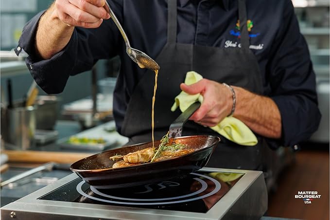 Matfer Bourgeat Black Carbon Steel Frying Pan, 10"