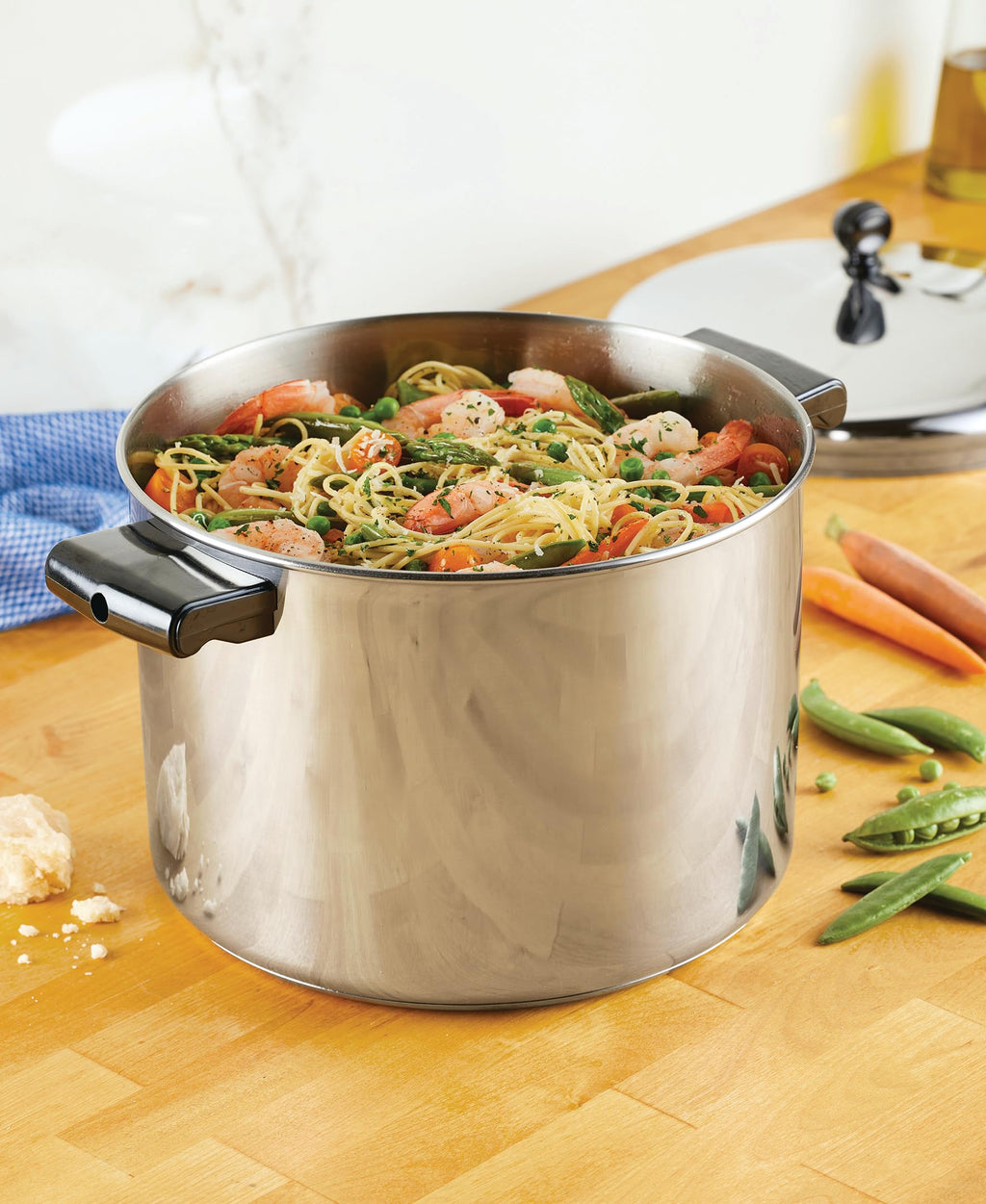 Farberware Classic Series Stainless Steel Stock Pot with Lid, 8-Quart