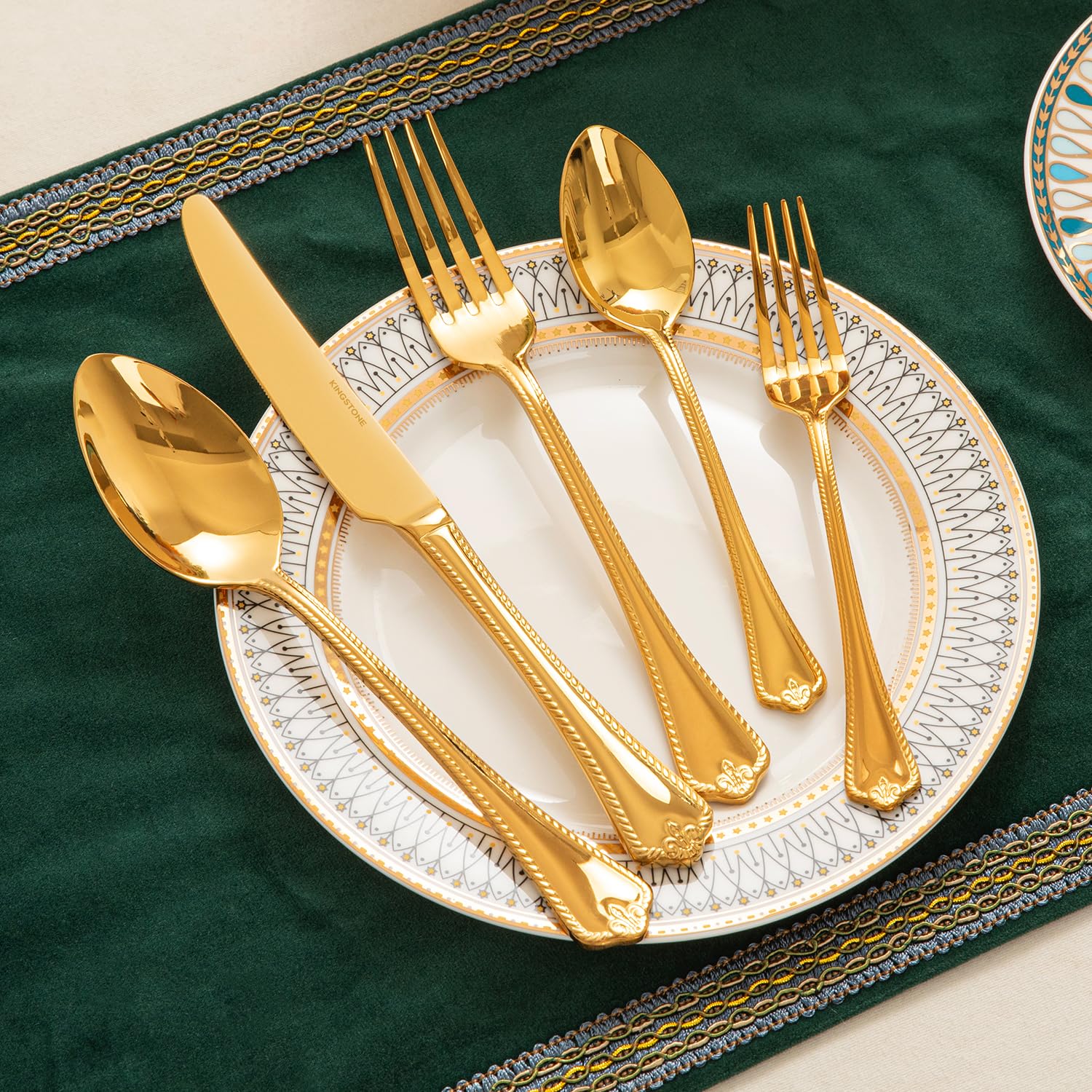 KINGSTONE 40 Pcs Gold Silverware Set, 18/10 Stainless Steel Flatware for 8