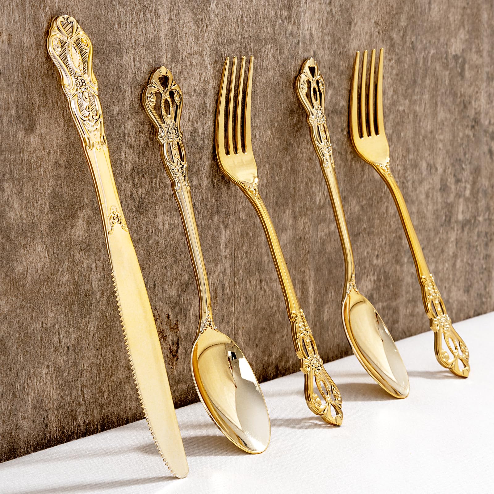 Joyido 40PCS Gold Plastic Silverware - Heavy Duty Elegant Disposable Utensils - Gold Plastic Cutlery Set Includes 20 Forks, 10 Spoons, 10 Knives for Dinner, Parties, Weddings