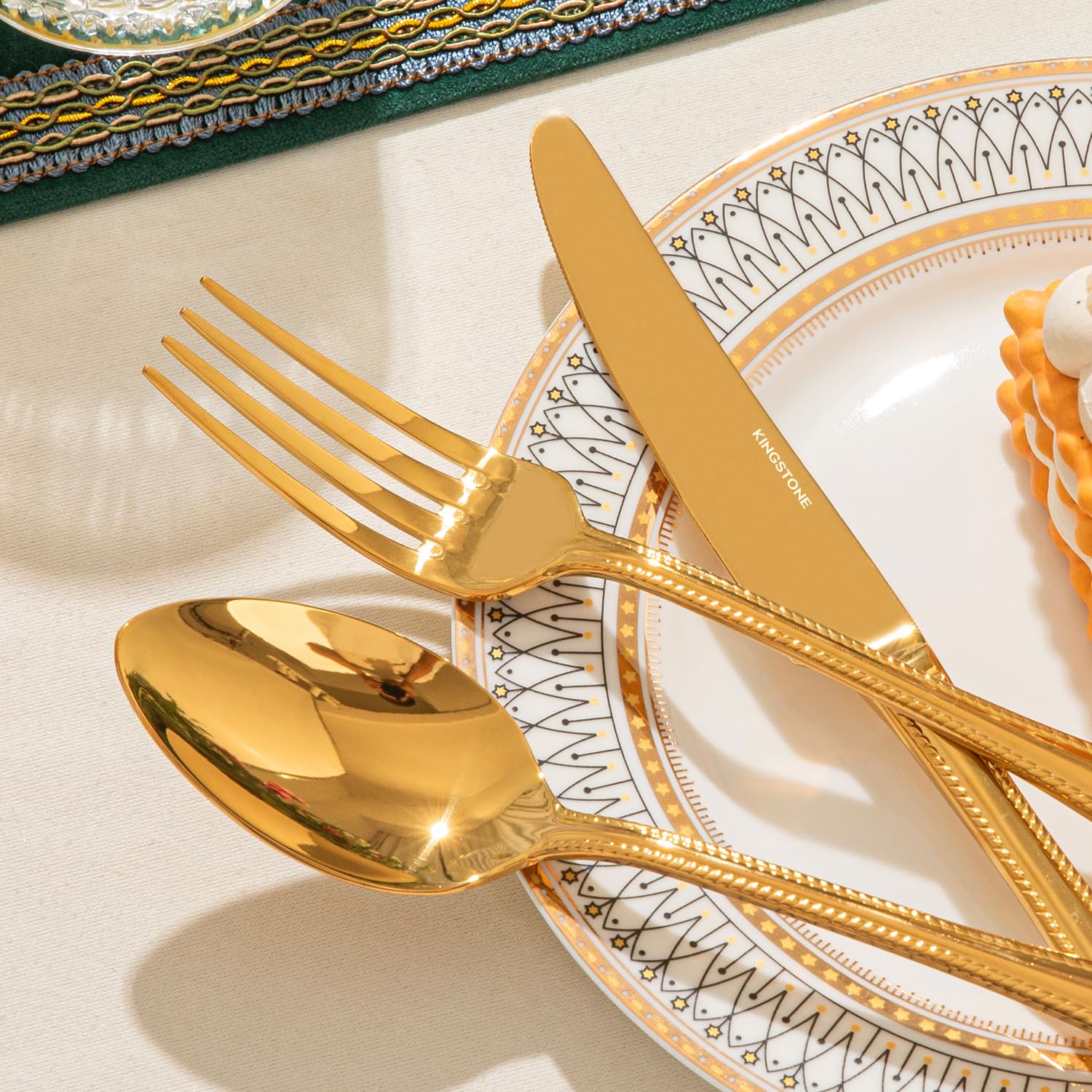 KINGSTONE 40 Pcs Gold Silverware Set, 18/10 Stainless Steel Flatware for 8