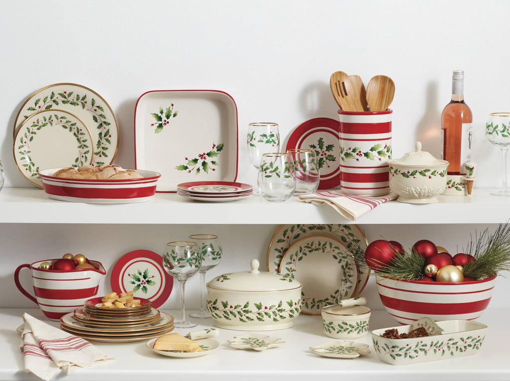 Lenox 897083 Holiday Dinnerware Salad Plates, Set of 4, Red & Green, Christmas, Hosting