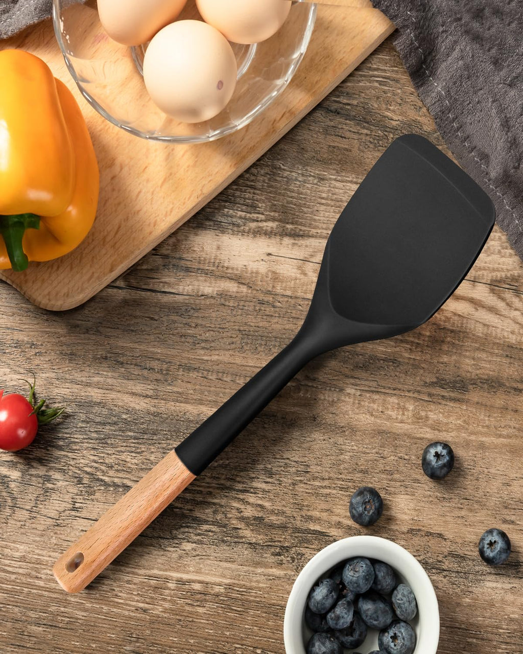 Badiano Silicone Spatula, Non Scratch Flexible Edge for Pans,13.2 Inch