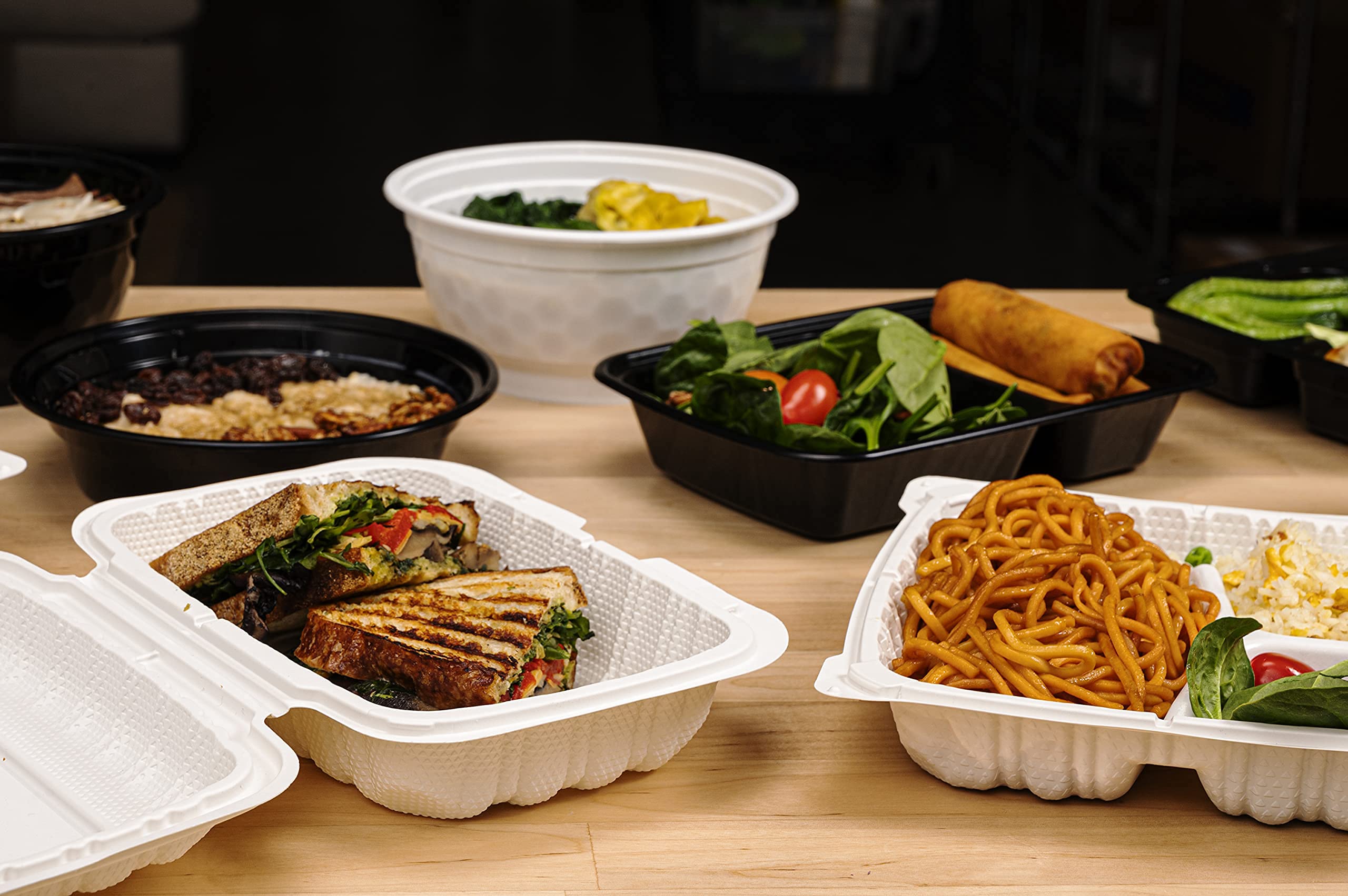 TIYA Clamshell Food Containers - White Bulk 200 Pack, 9x6 in - BPA-Free Mineral-Filled To-Go Containers - Reusable, Microwavable, Hinged, Tall Takeout Clamshells - Great for Meal Prep