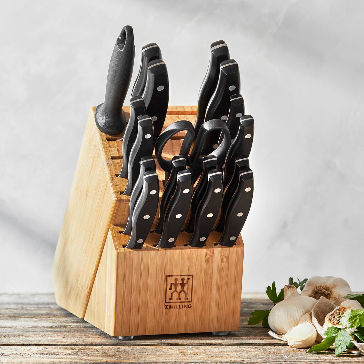 ZWILLING Twin Signature 19-pc Kitchen Knife Set with Block, Chef Knife, Professional Chef Knife Set, German Knife Set Light Brown