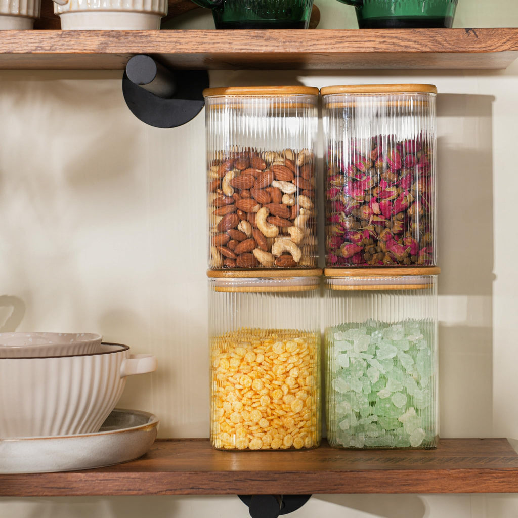 D2scrma 37oz Airtight Glass Square Storage Canisters with Bamboo Lids Set of 4 (1100ml) Striped Stackable Containers, Decorative Kitchen Jars for Tea, Nuts and Coffee (‎with Black Lable)