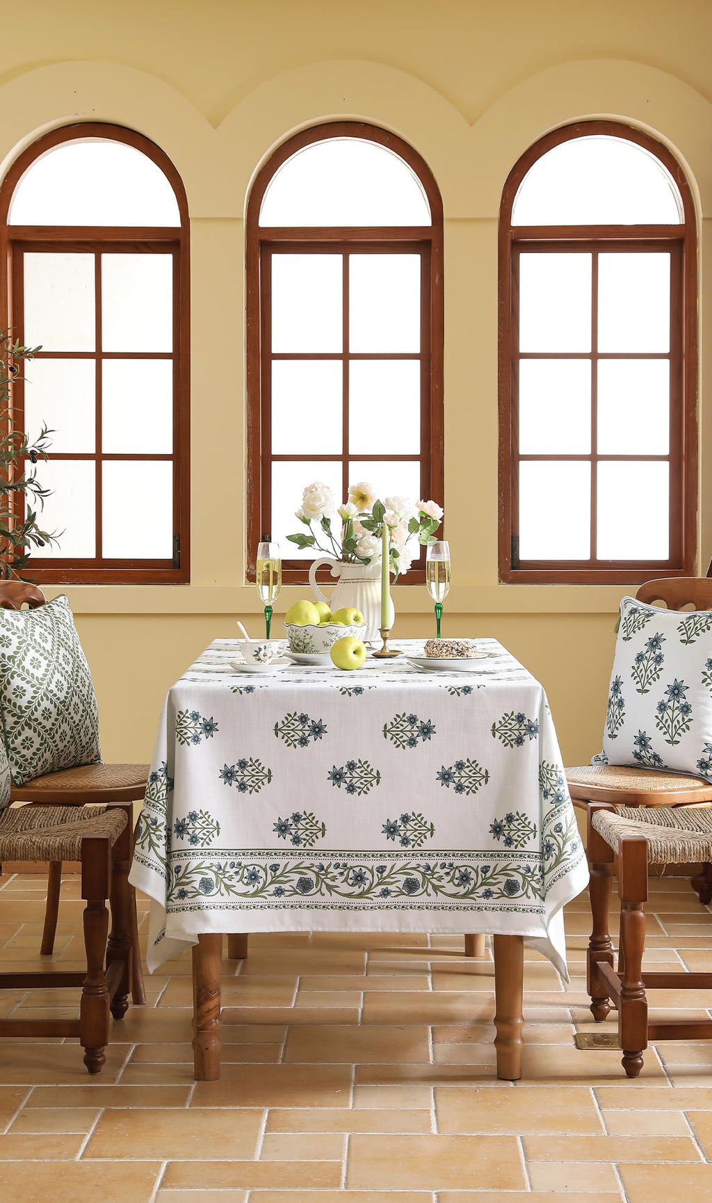 ISAENNE Designer French Linen Rectangular Tablecloth,71"x55"-Mosella F