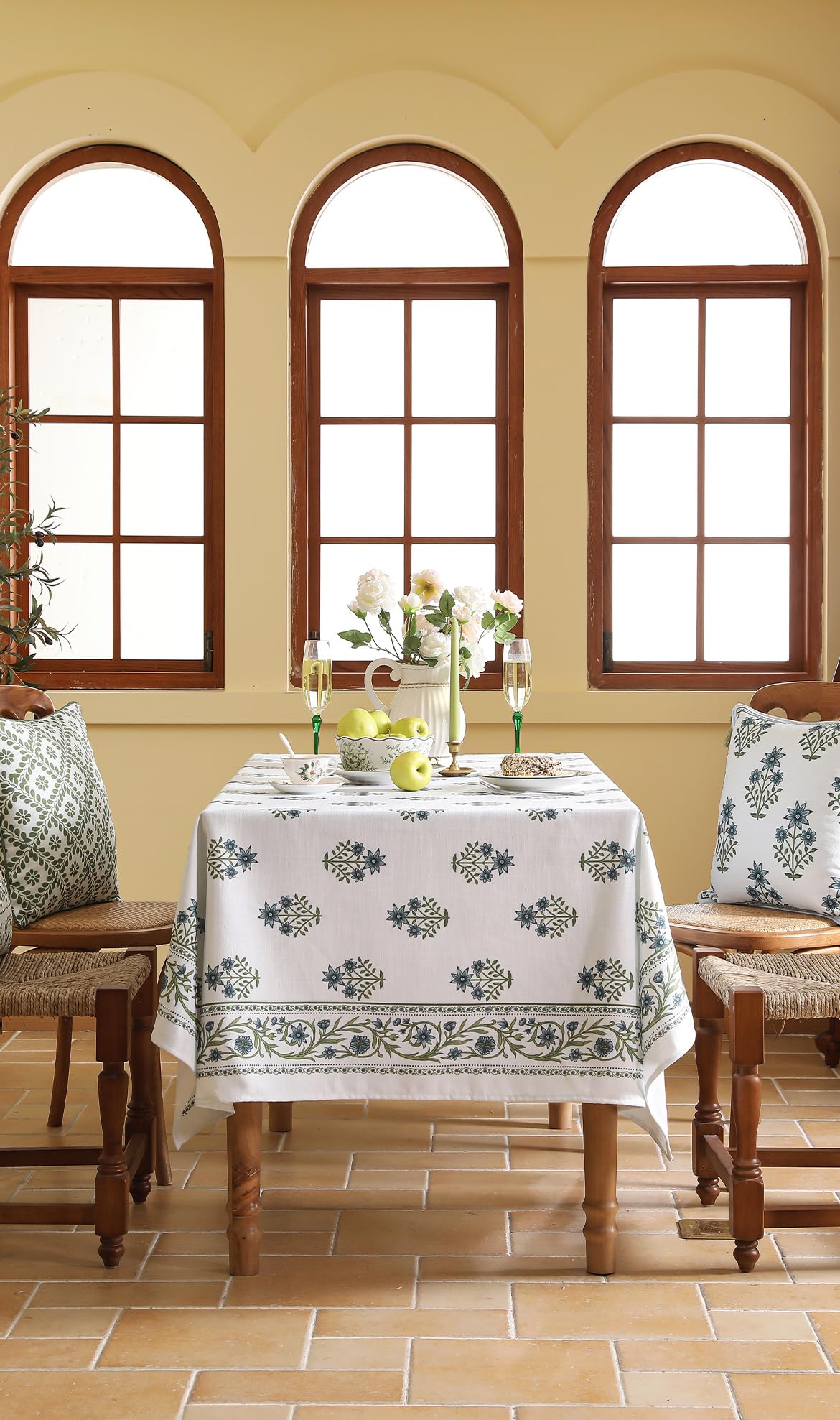 ISAENNE Designer French Linen Rectangular Tablecloth,71"x55"-Mosella F