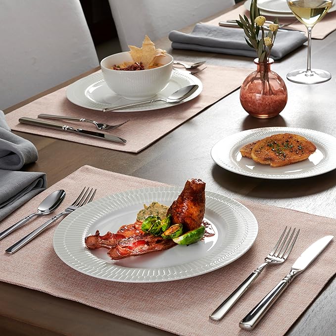 Oneida Easton Fine Flatware Teaspoons, Set of 4 , 18/10 Stainless Steel, Silverware Set, Dishwasher Safe