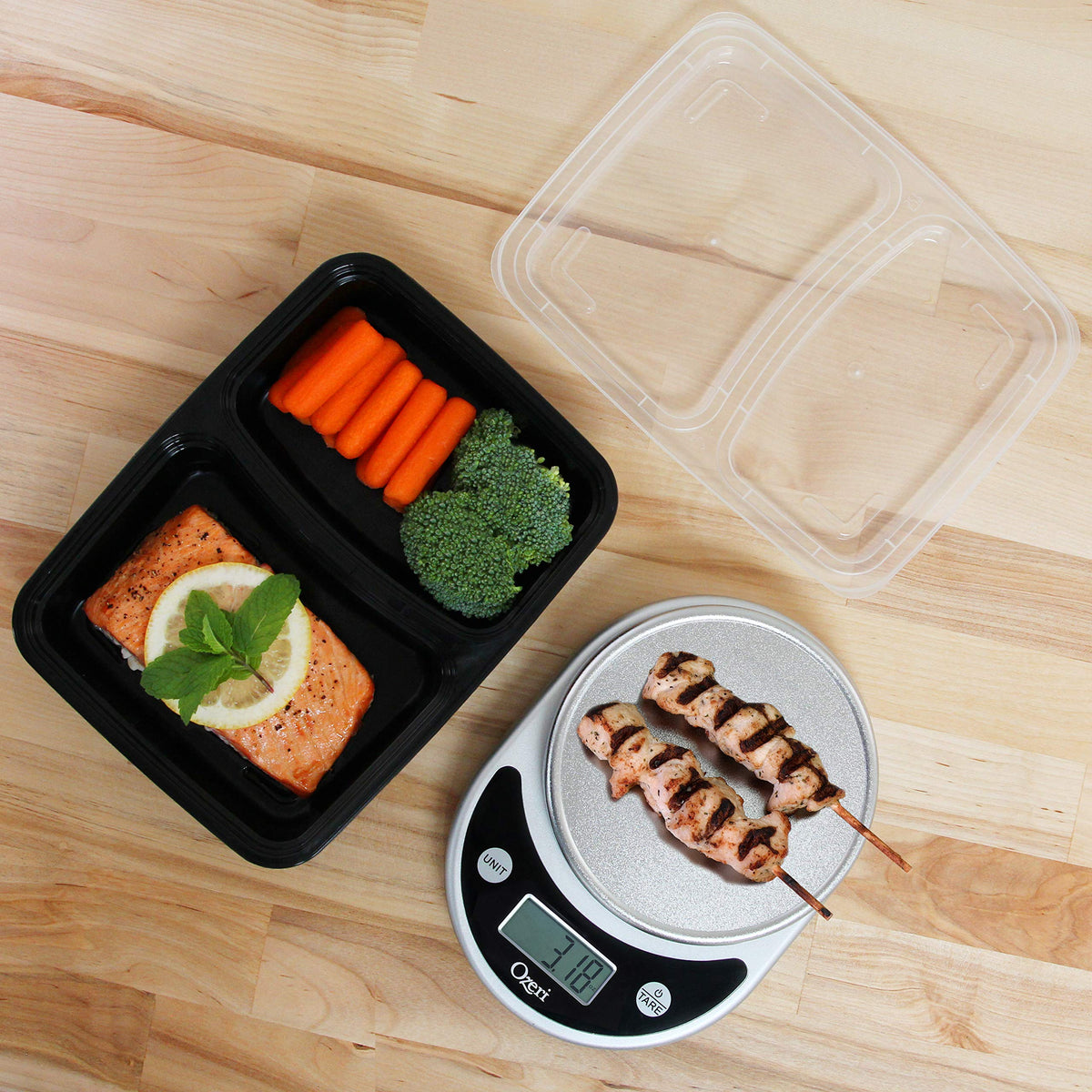 Freshware Meal Prep Containers with Lids 28 oz [50 Pack] 2-Compartment Food Storage Containers, Bento Box Lunch Containers, BPA Free, Airtight, Stackable, Reusable, Microwave/Dishwasher/Freezer Safe