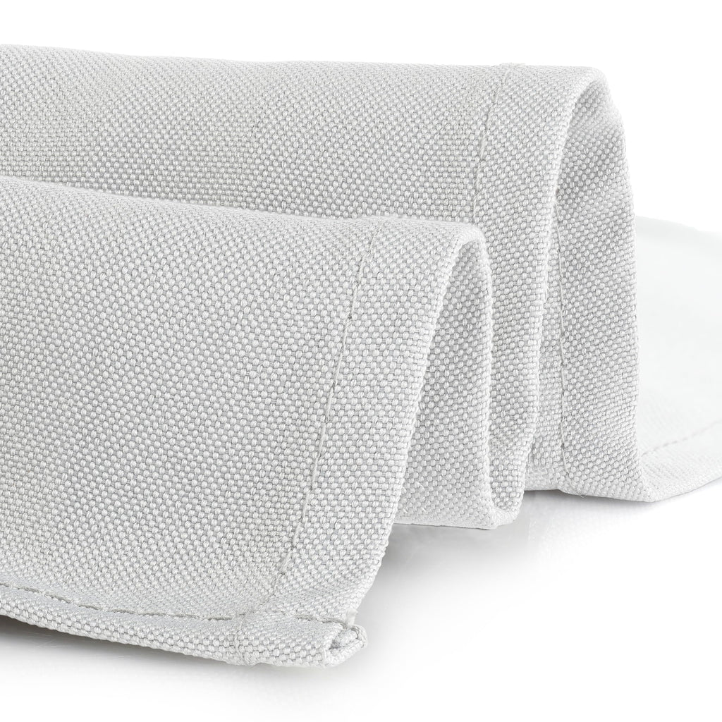 Gee Di Moda Rectangle Tablecloth - 90 x 132 Inch White Table Cloth for 6 Foot Tables with Floor-Length Drop - Heavy Duty Washable Fabric for Holiday Party, Dinner, Weddings & Baby Shower